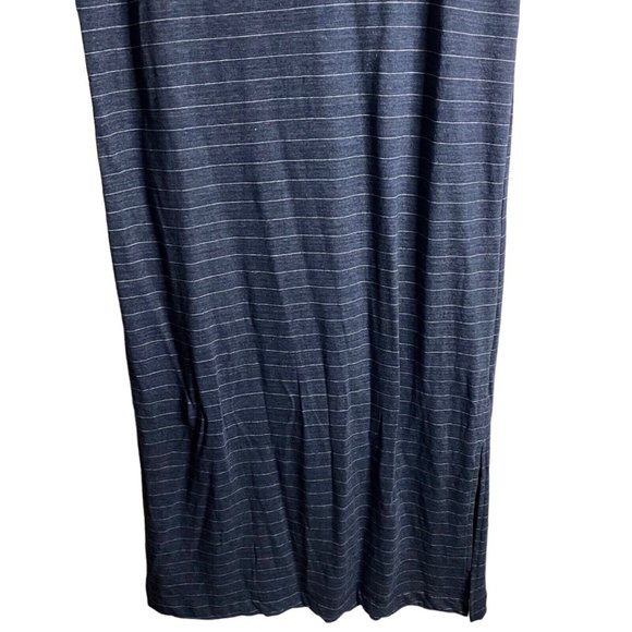 Fox + Wit N/T Women's Blue Striped Maxi Round Neck Dress - Picture 3 of 8